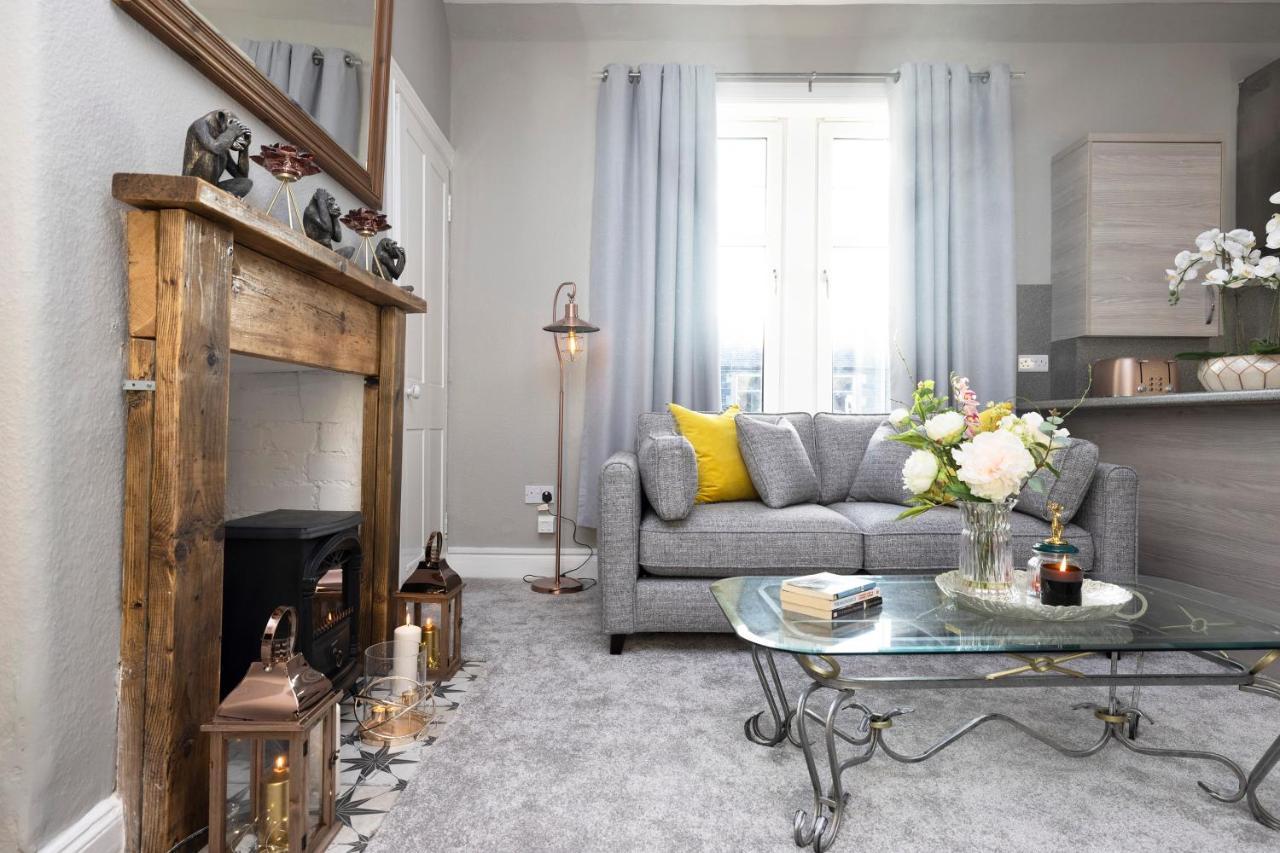 Stylish George Street Apartment Peebles Exterior photo